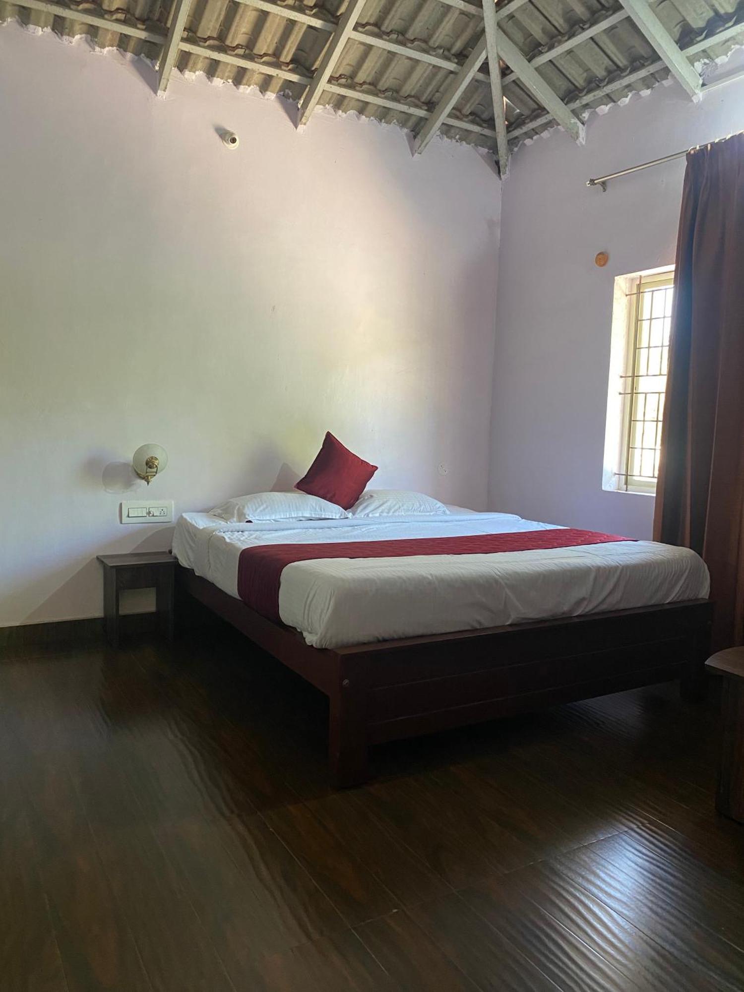 Greenhouse Homestay Siddāpur Exterior photo