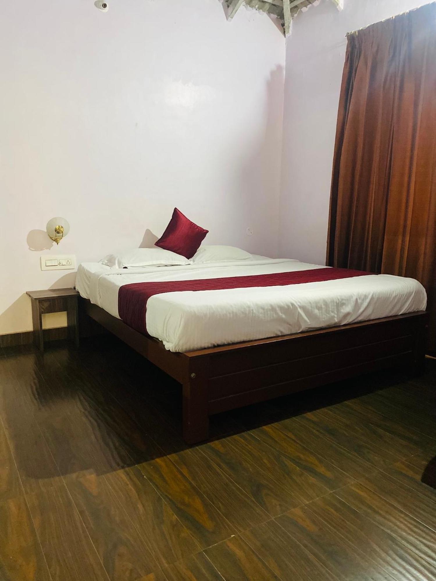 Greenhouse Homestay Siddāpur Exterior photo